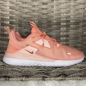 NEW Nike Renew Arena